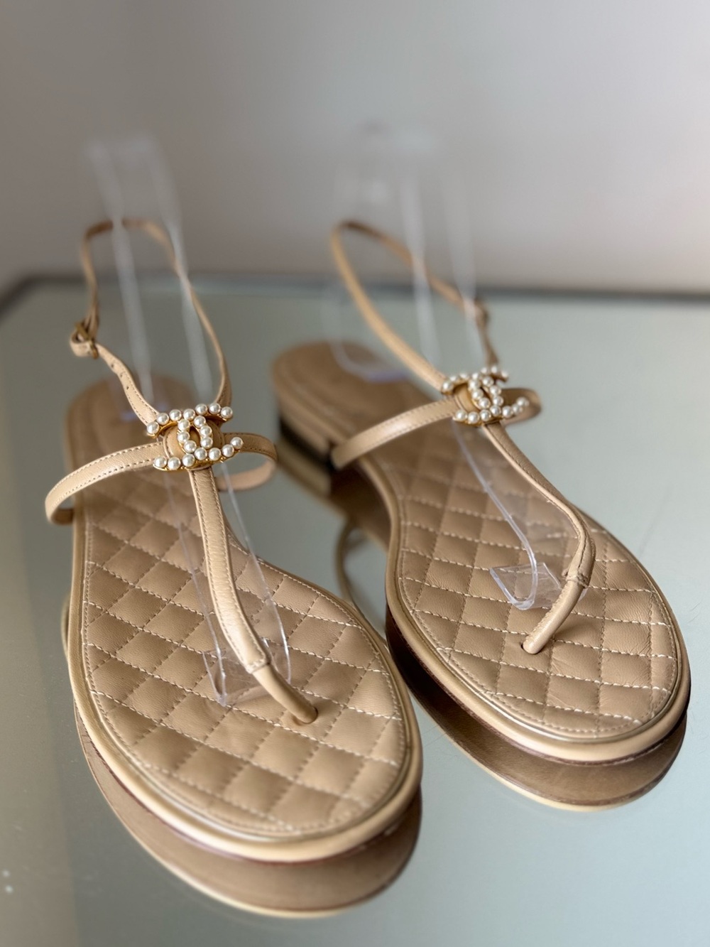 New Chanel Beige Pearl-Embellished Quilted Thong Sandals 39.5